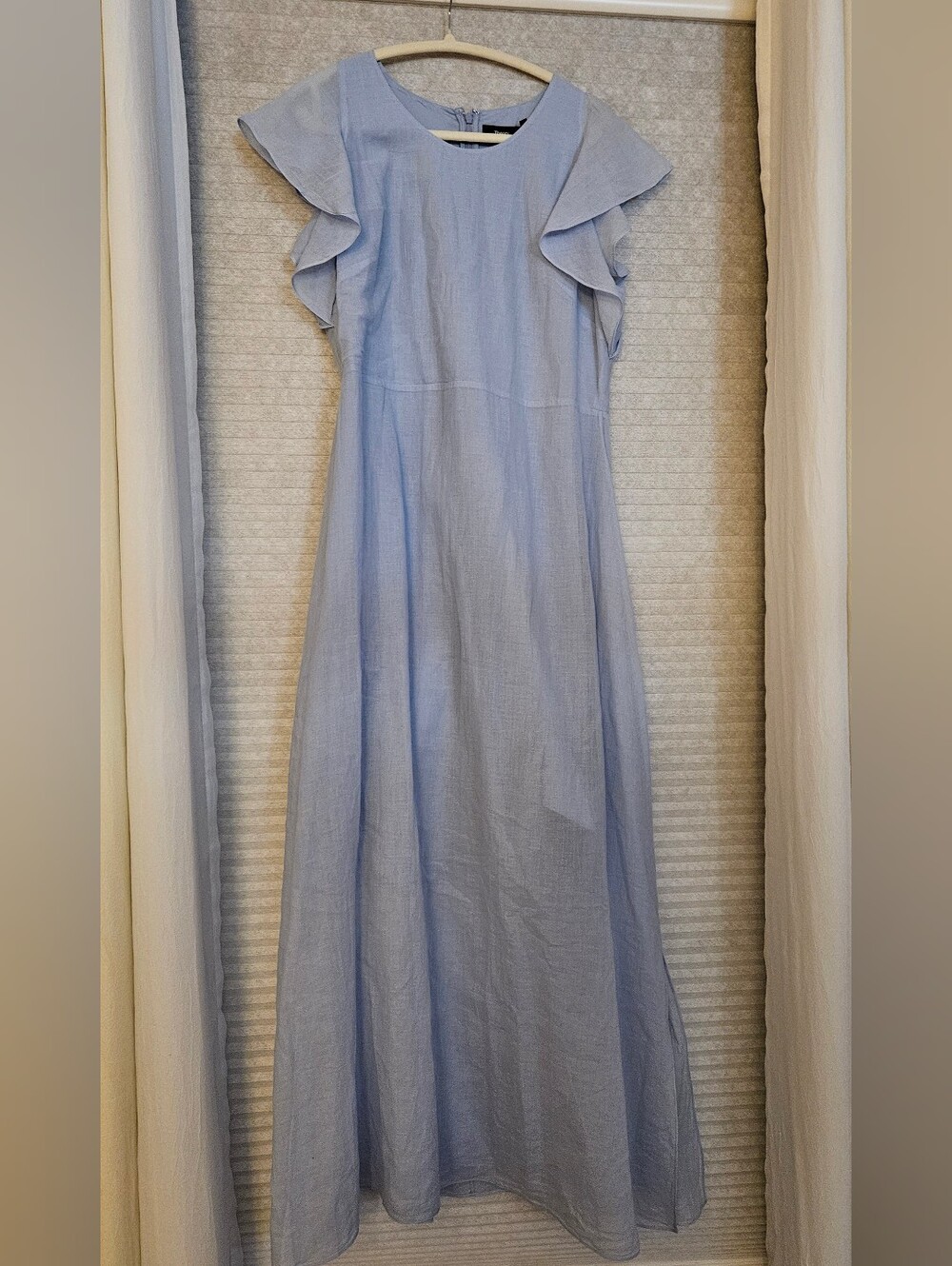 Theory Pale Blue Ruffle-Sleeve Maxi Dress Sz 10 100%cotton